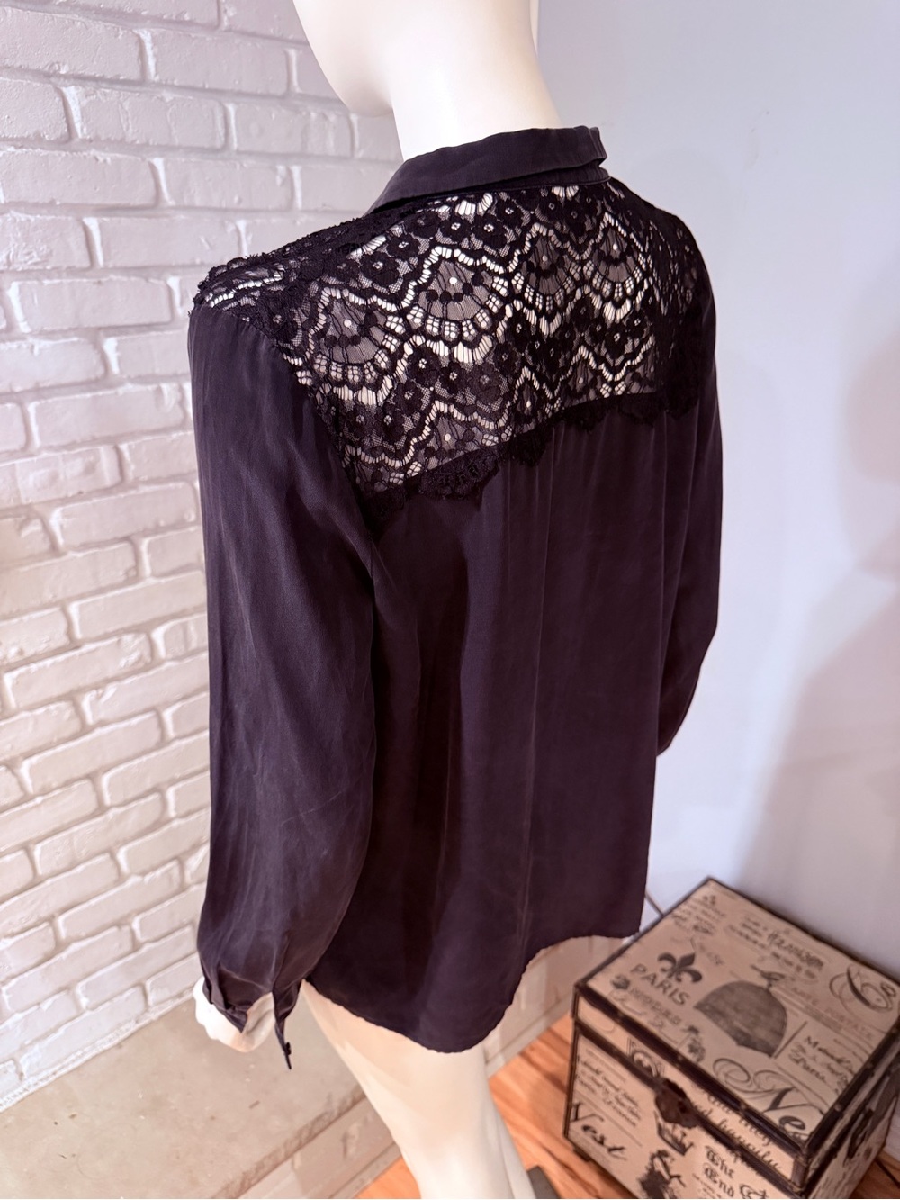 Sézane Black Silk Lace Yoke Button Front Blouse Size 44 French Chic - Picture 14 of 16